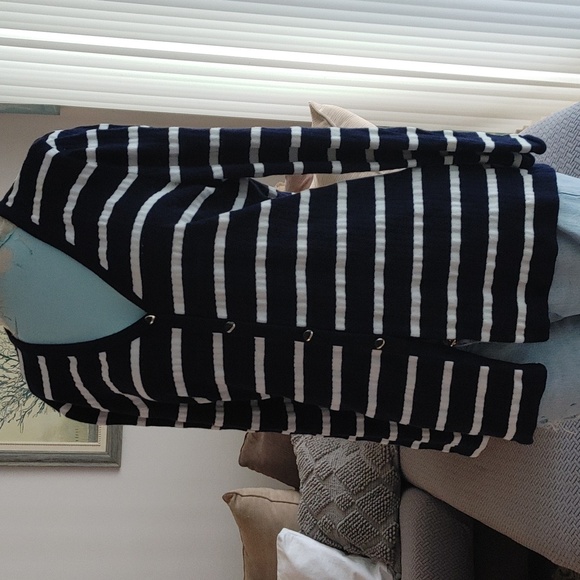 ST. JOHN Sport Nautical Vneck cardigan striped sweater M lightweight - Picture 10 of 17